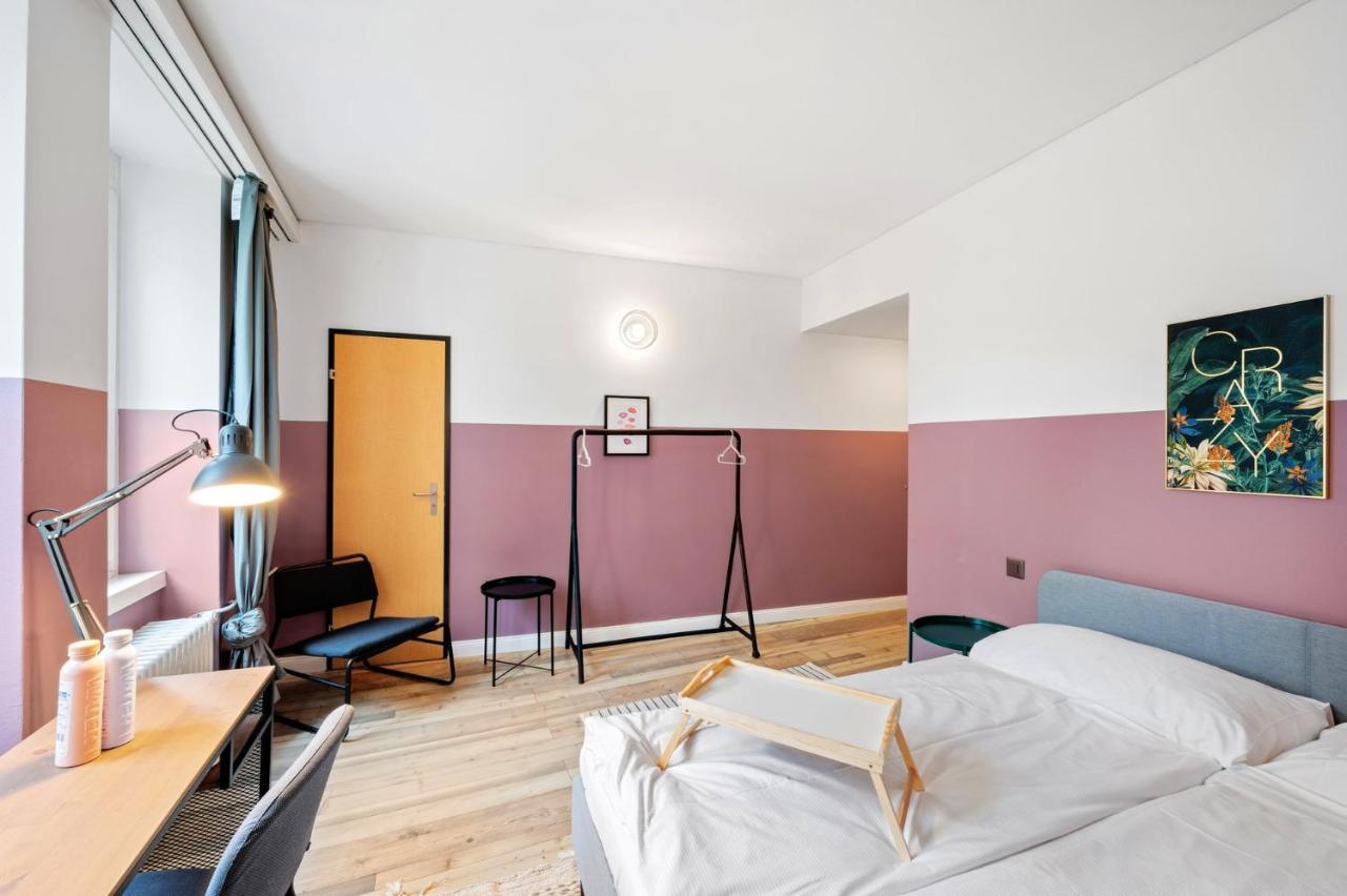 Becozy Self Check-In Pop-Up Hotel Basilea Exterior foto
