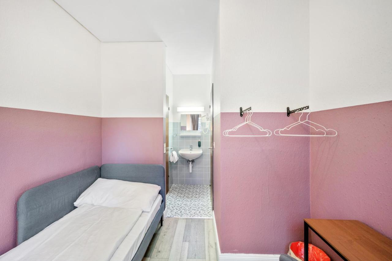 Becozy Self Check-In Pop-Up Hotel Basilea Exterior foto