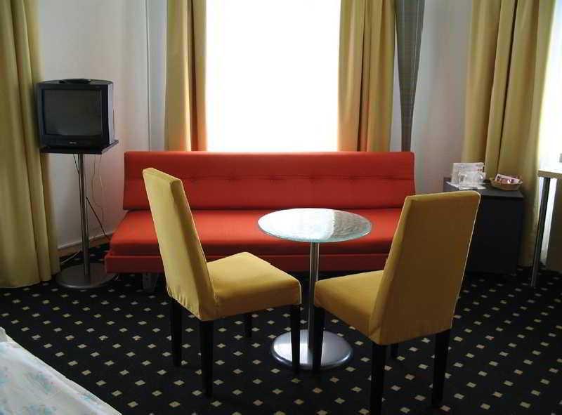 Becozy Self Check-In Pop-Up Hotel Basilea Exterior foto